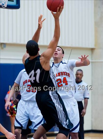 Thumbnail 3 in Brandeis vs. Clark (UIL 5A Regional Quarterfinal) photogallery.