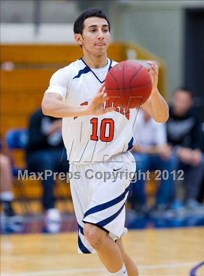 Thumbnail 2 in Brandeis vs. Clark (UIL 5A Regional Quarterfinal) photogallery.