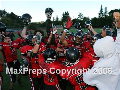 Thumbnail 3 in Ferndale vs Salesian (Class A Section Final) photogallery.