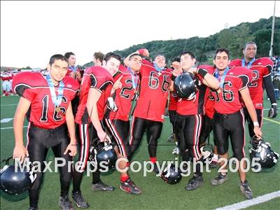Thumbnail 2 in Ferndale vs Salesian (Class A Section Final) photogallery.