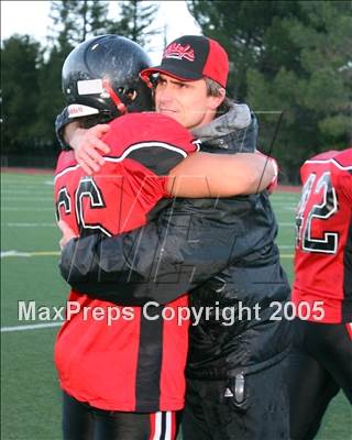 Thumbnail 1 in Ferndale vs Salesian (Class A Section Final) photogallery.