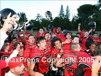 Thumbnail 1 in Ferndale vs Salesian (Class A Section Final) photogallery.