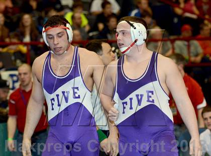 Thumbnail 1 in 2013 NYSPHSAA Boys Wrestling Championships (D2 Semifinals) photogallery.