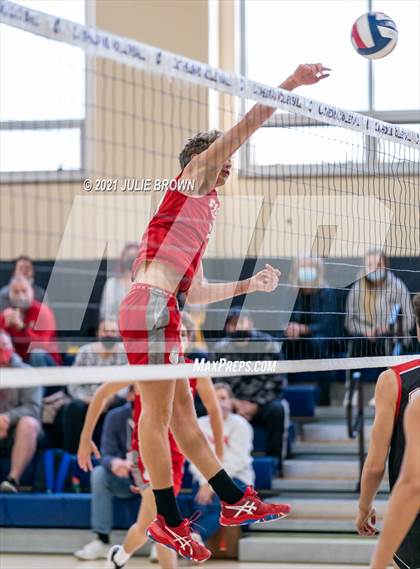 Thumbnail 3 in North Central vs Fishers photogallery.