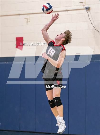 Thumbnail 3 in North Central vs Fishers photogallery.