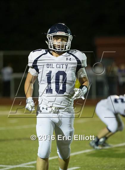 Thumbnail 3 in Oil City vs Franklin photogallery.