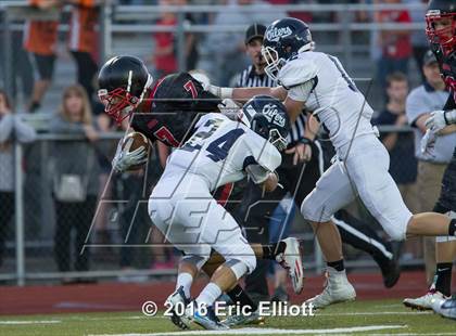 Thumbnail 1 in Oil City vs Franklin photogallery.