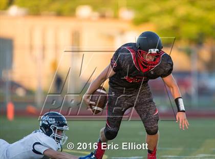 Thumbnail 3 in Oil City vs Franklin photogallery.