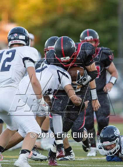 Thumbnail 3 in Oil City vs Franklin photogallery.