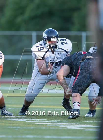 Thumbnail 1 in Oil City vs Franklin photogallery.