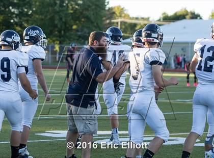 Thumbnail 3 in Oil City vs Franklin photogallery.