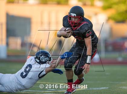 Thumbnail 3 in Oil City vs Franklin photogallery.