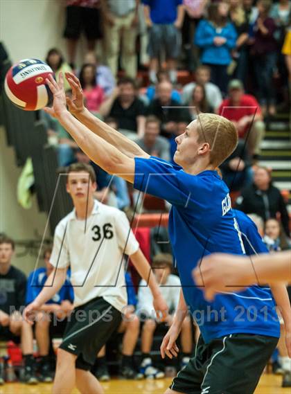 Thumbnail 1 in Glastonbury vs. Staples (CIAC Class L Final) photogallery.