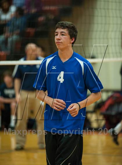 Thumbnail 1 in Glastonbury vs. Staples (CIAC Class L Final) photogallery.