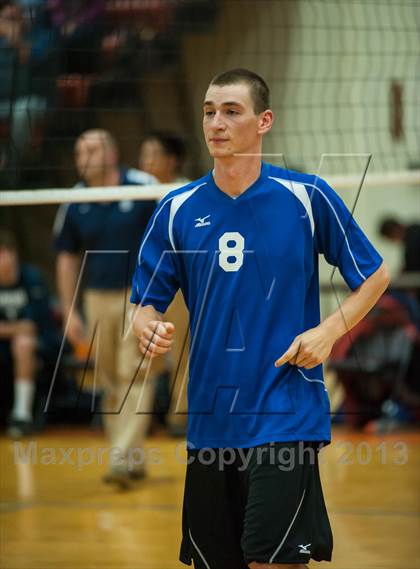Thumbnail 1 in Glastonbury vs. Staples (CIAC Class L Final) photogallery.