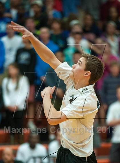 Thumbnail 3 in Glastonbury vs. Staples (CIAC Class L Final) photogallery.