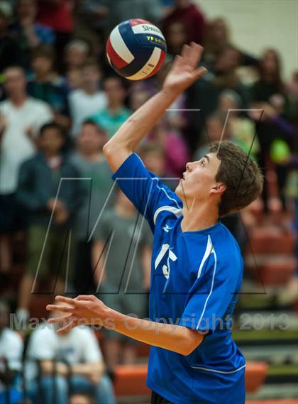 Thumbnail 3 in Glastonbury vs. Staples (CIAC Class L Final) photogallery.