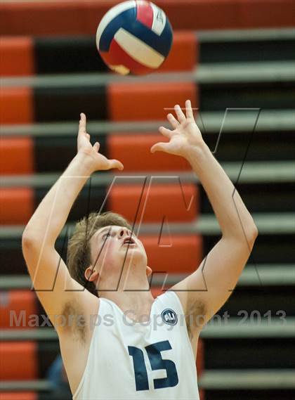 Thumbnail 3 in Glastonbury vs. Staples (CIAC Class L Final) photogallery.