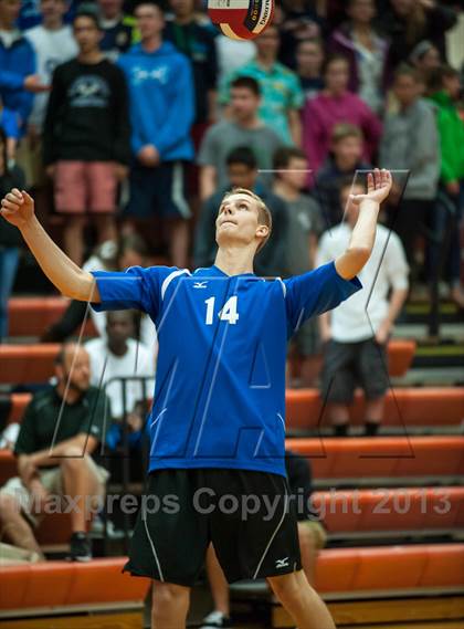 Thumbnail 3 in Glastonbury vs. Staples (CIAC Class L Final) photogallery.