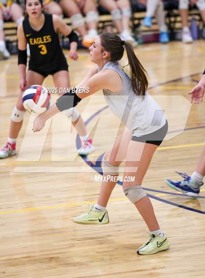 Thumbnail 2 in Thompson Valley @ Timnath photogallery.