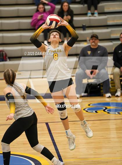 Thumbnail 3 in Thompson Valley @ Timnath photogallery.