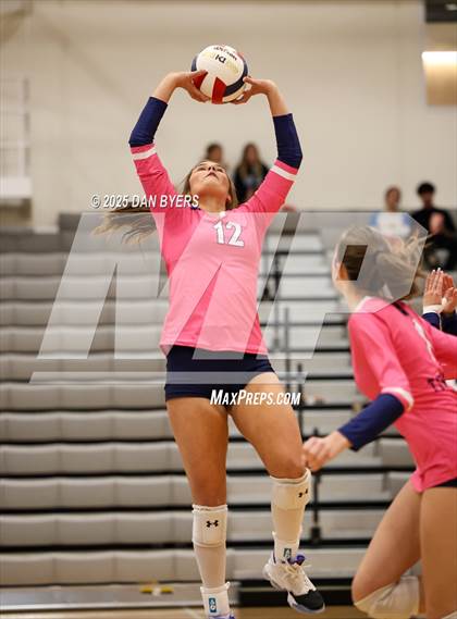 Thumbnail 3 in Thompson Valley @ Timnath photogallery.