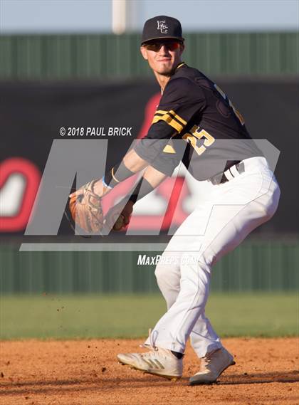 Thumbnail 3 in Lake Travis vs San Antonio East Central (UIL 6A Area Playoff)  photogallery.