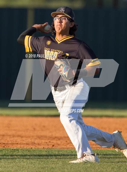 Thumbnail 2 in Lake Travis vs San Antonio East Central (UIL 6A Area Playoff)  photogallery.