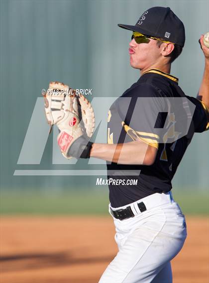 Thumbnail 3 in Lake Travis vs San Antonio East Central (UIL 6A Area Playoff)  photogallery.