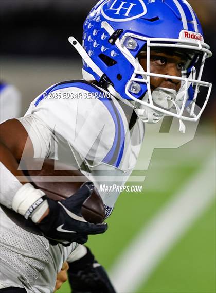 Thumbnail 3 in La Habra @ La Mirada photogallery.