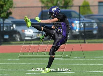 Thumbnail 2 in Ellington @ Coginchaug Regional photogallery.