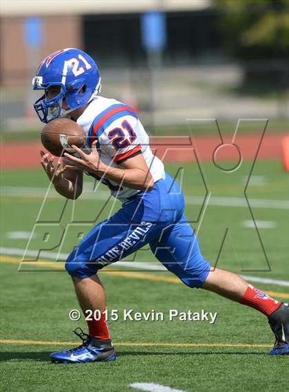 Thumbnail 2 in Ellington @ Coginchaug Regional photogallery.