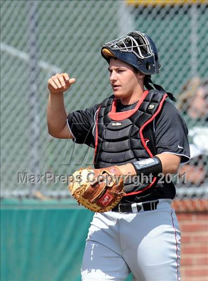 Thumbnail 2 in Berkner vs. Lee (Yellow Rose Classic) photogallery.