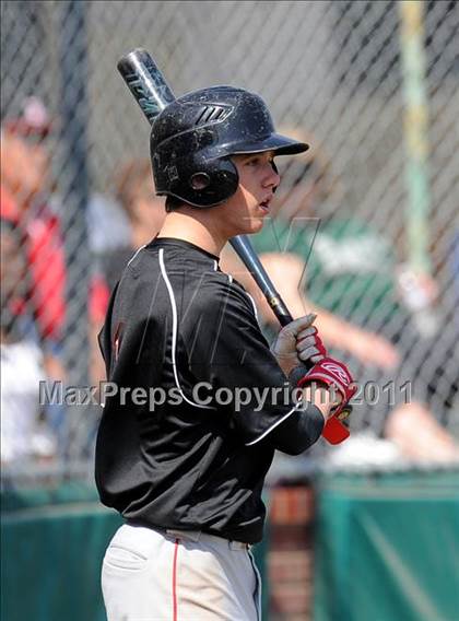 Thumbnail 2 in Berkner vs. Lee (Yellow Rose Classic) photogallery.