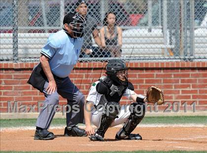Thumbnail 3 in Berkner vs. Lee (Yellow Rose Classic) photogallery.