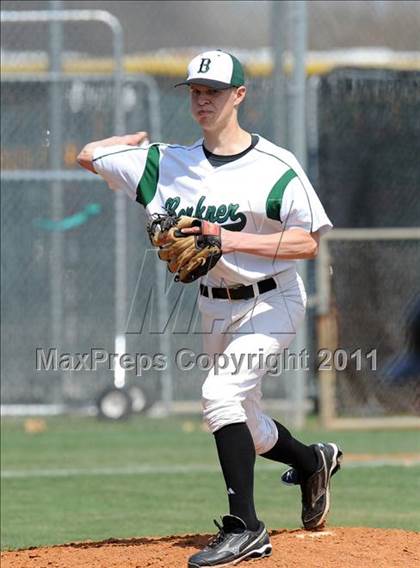 Thumbnail 1 in Berkner vs. Lee (Yellow Rose Classic) photogallery.