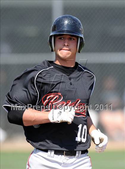 Thumbnail 3 in Berkner vs. Lee (Yellow Rose Classic) photogallery.