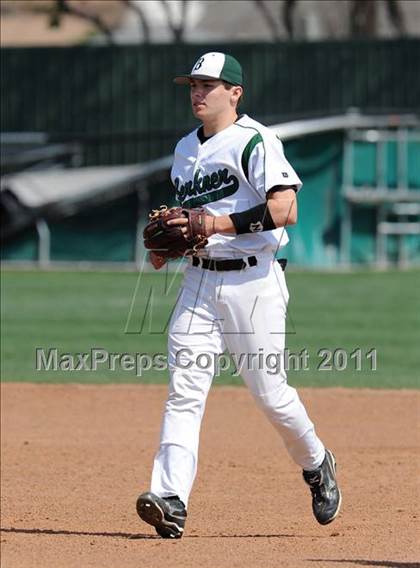 Thumbnail 3 in Berkner vs. Lee (Yellow Rose Classic) photogallery.