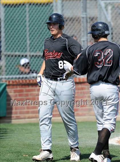Thumbnail 2 in Berkner vs. Lee (Yellow Rose Classic) photogallery.