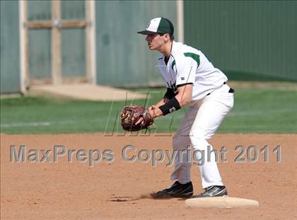 Thumbnail 2 in Berkner vs. Lee (Yellow Rose Classic) photogallery.