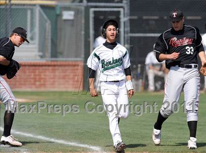 Thumbnail 2 in Berkner vs. Lee (Yellow Rose Classic) photogallery.