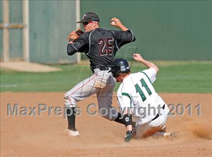 Thumbnail 2 in Berkner vs. Lee (Yellow Rose Classic) photogallery.