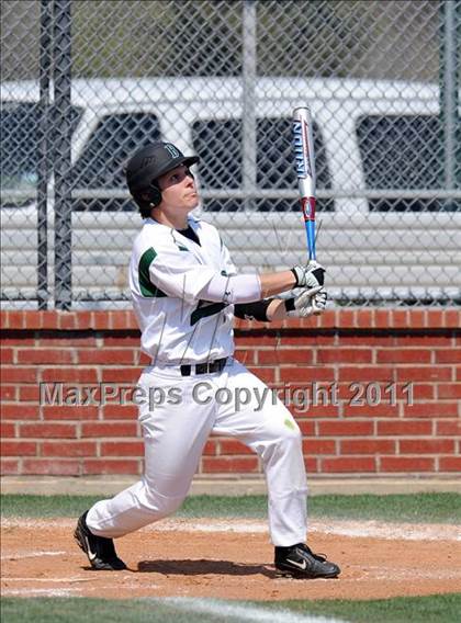 Thumbnail 1 in Berkner vs. Lee (Yellow Rose Classic) photogallery.