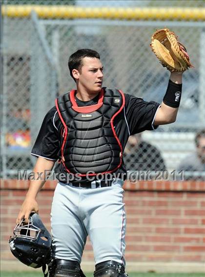 Thumbnail 1 in Berkner vs. Lee (Yellow Rose Classic) photogallery.