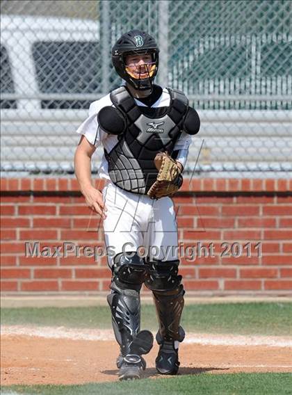 Thumbnail 1 in Berkner vs. Lee (Yellow Rose Classic) photogallery.