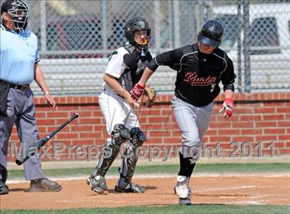 Thumbnail 1 in Berkner vs. Lee (Yellow Rose Classic) photogallery.