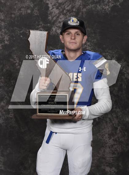 Thumbnail 3 in Serra (CIF State D2-AA Awards) photogallery.