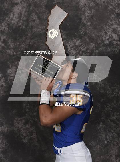 Thumbnail 1 in Serra (CIF State D2-AA Awards) photogallery.