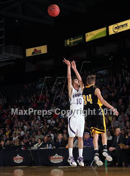 Thumbnail 2 in Walsh vs. Caliche (CHSAA 1A Final Four) photogallery.