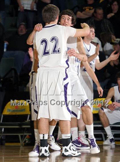 Thumbnail 2 in Walsh vs. Caliche (CHSAA 1A Final Four) photogallery.